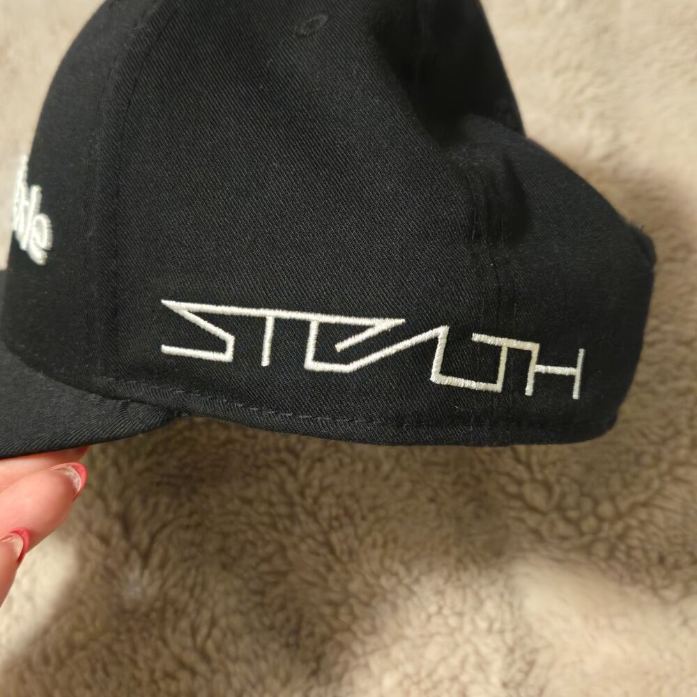 TaylorMade Snapback Cap BRAND NEW - Picture 8 of 10